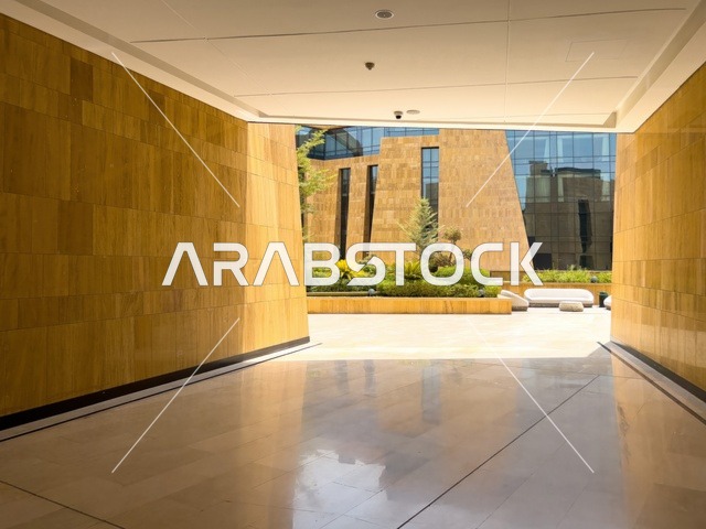 الحي التجاري الحديث في العاصمة، حي ليسن فالي في الرياض، وجهة عصرية وراقية، مكاتب الشركات العالمية والمرافق التجارية والترفيهية، المطاعم والمقاهي الأنيقة ومناطق الفعاليات المفتوحة، التصميم المعماري على الطراز الحديث ، أماكن ومساحات خضراء للمشي والاسترخاء