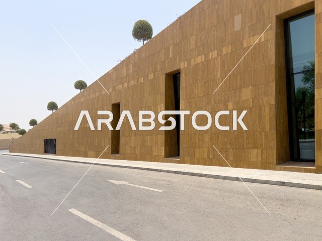 أماكن ومساحات خضراء للمشي والاسترخاء، المطاعم والمقاهي الأنيقة ومناطق الفعاليات المفتوحة، حي ليسن فالي في الرياض، مكاتب الشركات العالمية والمرافق التجارية والترفيهية، وجهة عصرية وراقية، التصميم المعماري على الطراز الحديث ، الحي التجاري الحديث في العاصمة