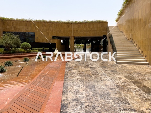 مكاتب الشركات العالمية والمرافق التجارية والترفيهية، وجهة عصرية وراقية، التصميم المعماري على الطراز الحديث ، الحي التجاري الحديث في العاصمة، حي ليسن فالي في الرياض، المطاعم والمقاهي الأنيقة ومناطق الفعاليات المفتوحة، أماكن ومساحات خضراء للمشي والاسترخاء