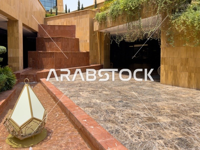 وجهة عصرية وراقية، التصميم المعماري على الطراز الحديث ، الحي التجاري الحديث في العاصمة، حي ليسن فالي في الرياض، مكاتب الشركات العالمية والمرافق التجارية والترفيهية، المطاعم والمقاهي الأنيقة ومناطق الفعاليات المفتوحة، أماكن ومساحات خضراء للمشي والاسترخاء