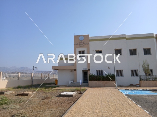 تهيئة وتجهيز المدن في الجبال والقمم والمرتفعات,مركز الرعاية الصحية  في منطقة الباحه الجبلية, خدمات الرعاية الصحية في المملكة العربية السعودية,  معالم سياحية مشهورة, الأجواء المشمسة  في سماء المناطق المرتفعة