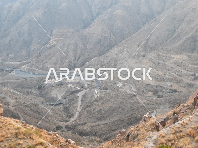 Spending enjoyable time in restaurants and parks, the high city in the Abha region of Asir, green nature and gardens, a distinguished recreational and tourist destination, natural places for adventures and safari trips in Saudi Arabia.