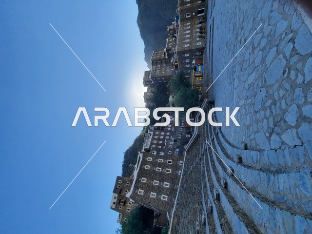 بيوت اثرية تاريخية قديمة ، جولة في قرية رجال ألمع التراثية في منطقة عسير ، معالم محافظة رجال ألمع السياحية ، أماكن تاريخية مشهورة في المملكة العربية السعودية