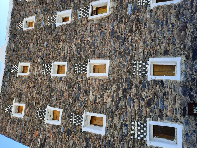 بيوت اثرية تاريخية قديمة ، معالم محافظة رجال ألمع السياحية ، أماكن تاريخية مشهورة في المملكة العربية السعودية، جولة في قرية رجال ألمع التراثية في منطقة عسير