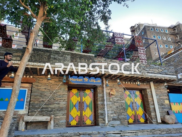 جولة في قرية رجال ألمع التراثية في منطقة عسير ، بيوت اثرية تاريخية قديمة ، معالم محافظة رجال ألمع السياحية ، أماكن تاريخية مشهورة في المملكة العربية السعودية