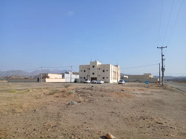 The paved roads and streets in the village of Al-Jareen in the Al-Hajrah governorate, the famous historical and heritage tourist landmarks, the stone buildings in the city of Al-Bahah in the Kingdom of Saudi Arabia.