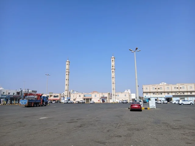 المدن الساحلية بمكة المكرمة ، الواجهة البحرية في محافظه الليث بمنطقه مكه المكرمه, المناطق والمعالم السياحية المشهورة, كورنيش الوسقه على البحر الاحمر في النهار