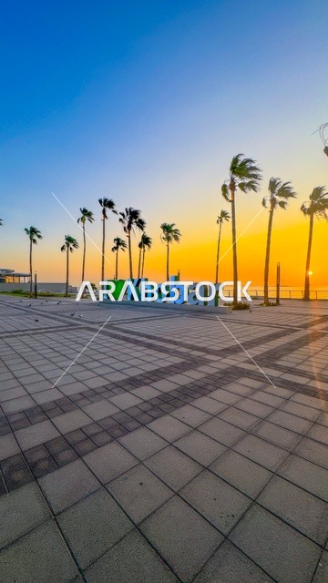 اطلالة على كورنيش الخبر في مدينة الدمام، الأماكن السياحية الساحلية المشهورة في المملكة العربية السعودية, مناطق الرحلات والجولات البحرية الترفيهية, استقطاب وجذب السائحين من جميع أنحاء العالم