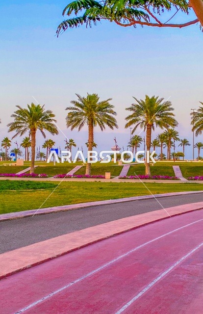 مناطق الرحلات والجولات البحرية الترفيهية, الأعمال الفنية الهندسية المعمارية وسط الطبيعة البحرية، كورنيش الخبر في مدينة الدمام، الأماكن السياحية الساحلية المشهورة في المملكة العربية السعودية, استقطاب وجذب السائحين من جميع أنحاء العالم