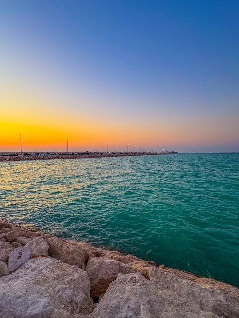 The waterfront and the Corniche of Dammam are family entertainment places and landmarks, a tourist destination to attract tourists to the Kingdom of Saudi Arabia, featuring architectural engineering artworks amidst the marine nature.