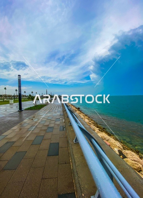 الواجهة البحريه وكورنيش الدمام،أماكن ومعالم ترفيهية عائلية، وجهه سياحية لجذب السياح إلى المملكة العربية السعودية، الأعمال الفنية الهندسية المعمارية وسط الطبيعة البحرية