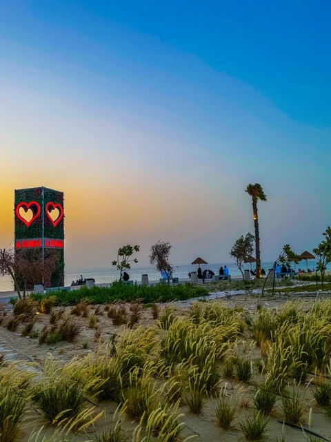 The waterfront of the Khobar Corniche in the city of Dammam, famous coastal tourist attractions in the Kingdom of Saudi Arabia, areas for recreational boat trips and tours, attracting and drawing tourists from all over the world.