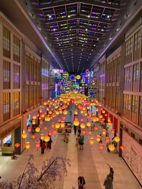 أماكن سياحية مشهورة ، الحي الصيني ، الاحياء التراثية الاثرية في مدينة دبي، معالم ومناطق مشهورة في الإمارات العربية المتحدة، فيكتور اليستريتور