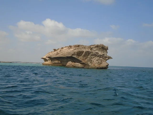 Spending enjoyable time in coastal cities, Farasan Island south of the Red Sea in the Jazan region of the Kingdom of Saudi Arabia, tourist destinations in Saudi Arabia, islands of the Jazan region.