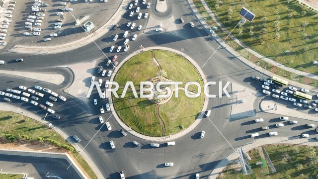 ميدان الدبابة في تبوك، معلم تاريخي يعكس تاريخ المدينة العسكري والتراثي، ساحات مفتوحة ومساحات للمشي والتأمل، التعليم التاريخي والترفيه، وجهة للزوار والسياح لاستكشاف تاريخ المملكة العربية السعودية،المعالم التراثية في قلب مدينة تبوك.