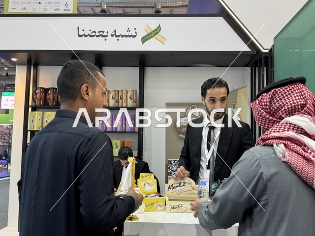 فتح أسواق جديدة للمنتج السوري في المملكة العربية السعودية "صُنع في السعودية 2025"، حدث صناعي بارز يهدف إلى تعزيزالخدمات الوطنية السعودية، إبراز جودة وتنوع الصناعات الوطنية وابتكاراتها،  يحمل المعرض شعار "نصنع التمكين"، هيئة تنمية الصادرات السعودية، 2025 في مركز الرياض للمعارض