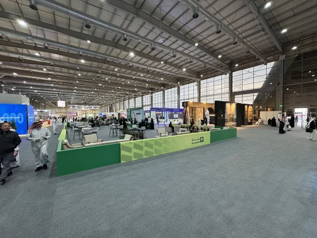 A prominent industrial event aimed at enhancing Saudi national services, aluminum in various colors and finishes at the "Made in Saudi Arabia 2025" exhibition, highlighting the quality and diversity of national industries and their innovations. The exhibition carries the slogan "We Empower Manufacturing," organized by the Saudi Export Development Authority, 2025 at the Riyadh Exhibition Center.