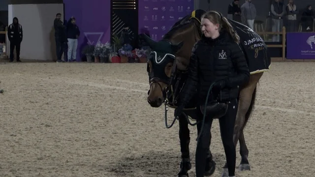 يوم التطوع العالمي 2025 في مركز الملك عبد العزيز الثقافي العالمي (إثراء)، ركوب الخيل في يوم التطوع، مناسبة لشكر المتطوعين على جهودهم والتوعية بمساهماتهم في المجتمع، المملكة العربية السعودية،زيادة الوعي العام حول أهمية العمل التطوعي في التنمية الاجتماعية