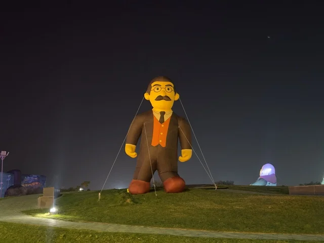 The illuminated sculptures at the Wonders Hills Festival 2025 in Jubail Industrial City in the Eastern Province, innovative light shows for families and visitors, and various entertainment and educational activities.