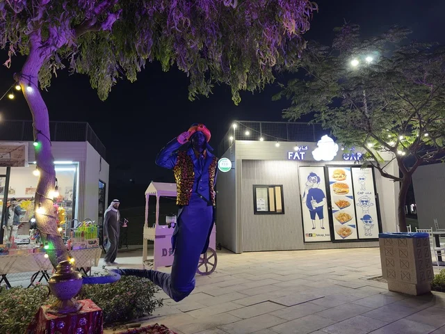 شخصيات كرتونية بإطلالة فنية متحركة، عروض تفاعلية ضوئية مبتكرة للعائلات والزوار، أنشطة ترفيهية وتعليمية متنوعة ، فعاليات مهرجان تلال العجائب 2025 بمدينة الجبيل الصناعية بالمنطقة الشرقية ، وجهة سياحية للعائلات والزوار