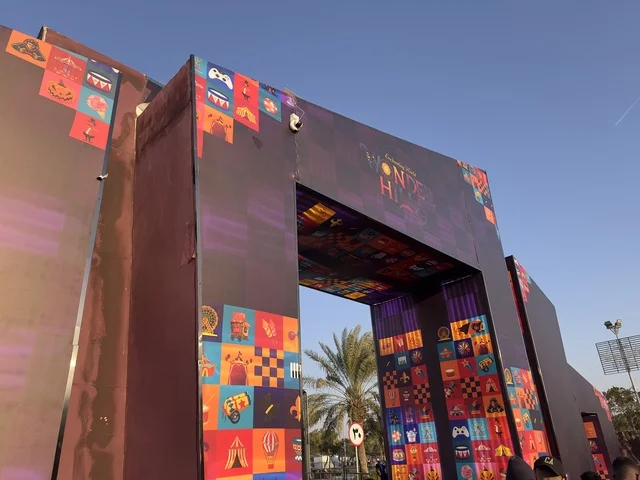 أبواب العجائب ، بوابة الجبيل فى مهرجان تلال العجائب 2025 بمدينة الجبيل الصناعية بالمنطقة الشرقية، أنشطة ترفيهية وتعليمية متنوعة ، وجهة سياحية للعائلات والزوار