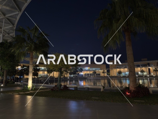 معلم ترفيهي وتجاري متكامل، مجمع ذا موف بمدينة الجبيل الصناعية  في المنطقة الشرقية، وجهة ترفيهية عصرية لكورنيش الجبيل ، مقاهي ومطاعم للعائلات والشباب، أجواء نابضة بالحياة لعام ٢٠٢٥