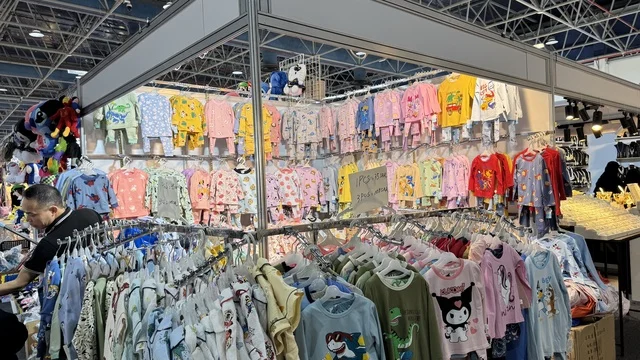 تجربة تسوق عالمية في عروس البحر الأحمر، معرض المنتجات العربية والعالمية بمدينة جدة، 19 من ديسمبر 2025 وحتى 3 من يناير 2026 ،تجمعٌ دولي ضخم لأرقى الصناعات، منصة تسويقية شاملة تجمع ثقافات الشعوب