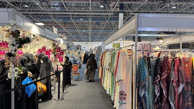 تجربة تسوق عالمية في عروس البحر الأحمر، معرض المنتجات العربية والعالمية بمدينة جدة، 19 من ديسمبر 2025 وحتى 3 من يناير 2026 ،تجمعٌ دولي ضخم لأرقى الصناعات، منصة تسويقية شاملة تجمع ثقافات الشعوب