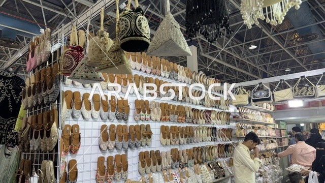 تجربة تسوق عالمية في عروس البحر الأحمر، تجمعٌ دولي ضخم لأرقى الصناعات، منصة تسويقية شاملة تجمع ثقافات الشعوب، معرض المنتجات العربية والعالمية بمدينة جدة، 19 من ديسمبر 2025 وحتى 3 من يناير 2026