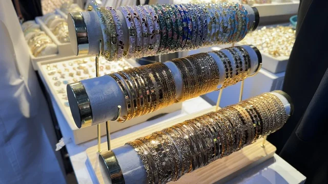 تجربة تسوق عالمية في عروس البحر الأحمر، تجمعٌ دولي ضخم لأرقى الصناعات، منصة تسويقية شاملة تجمع ثقافات الشعوب، معرض المنتجات العربية والعالمية بمدينة جدة، 19 من ديسمبر 2025 وحتى 3 من يناير 2026