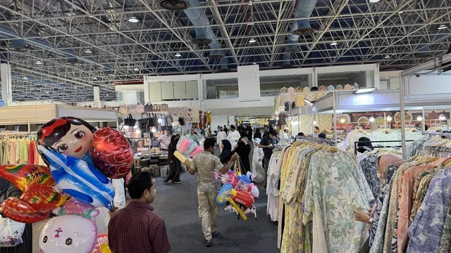 تجربة تسوق عالمية في عروس البحر الأحمر ، معرض المنتجات العربية والعالمية بمدينة جدة، 19 من ديسمبر 2025 وحتى 3 من يناير 2026 ، تجمعٌ دولي ضخم لأرقى الصناعات، منصة تسويقية شاملة تجمع ثقافات الشعوب