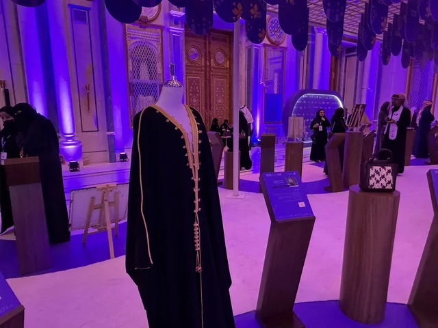 تعزيز التواصل والابتكار ،  تجمع رواد الأعمال والخبراء والزوار، ملتقى ريادة الأعمال وأنماط العمل الحديث (DeveGo 2025) في مركز الملك عبدالعزيز الدولي للمؤتمرات بمدينة الرياض، الفترة من 21 وحتى 23 من ديسمبر 2025 ، مستقبل العمل الحر والتقنيات الحديثة في المملكة العربية السعودية