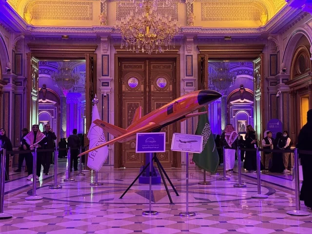 انجازات ومشاريع الشركات الناشئة والأسر المنتجة، تجمع رواد الأعمال والخبراء والزوار ، ملتقى ريادة الأعمال وأنماط العمل الحديث (DeveGo 2025) في مركز الملك عبدالعزيز الدولي للمؤتمرات بمدينة الرياض، الفترة من 21 وحتى 23 من ديسمبر 2025 ، مستقبل العمل الحر والتقنيات الحديثة في المملكة العربية السعودية