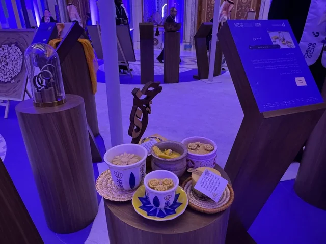 انجازات ومشاريع الشركات الناشئة والأسر المنتجة،  ملتقى ريادة الأعمال وأنماط العمل الحديث (DeveGo 2025) في مركز الملك عبدالعزيز الدولي للمؤتمرات بمدينة الرياض، الفترة من 21 وحتى 23 من ديسمبر 2025 ، تجمع رواد الأعمال والخبراء والزوار ، مستقبل العمل الحر والتقنيات الحديثة في المملكة العربية السعودية