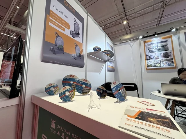 منتجات صينية متنوعة، معرض تجاري دولي China Homelife Saudi Arabia Expo يوم  24 من ديسمبر 2025،  المملكة العربية السعودية، الرياض ،تعزيز التبادل التجاري، فرص استيراد وتوريد، ربط الموردين الصينيين بالسوق السعودي،  شراكات أعمال واستثمار