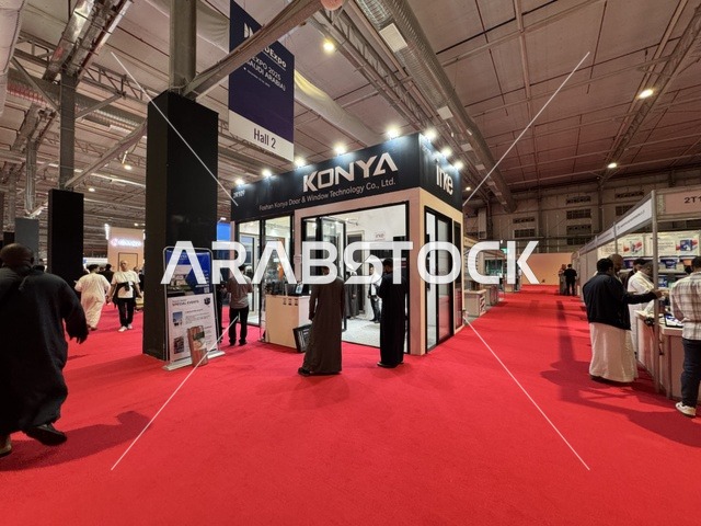 موردون ومصنعون من الصين فى معرض تجاري دولي China Homelife Saudi Arabia Expo يوم  24 من ديسمبر 2025،  المملكة العربية السعودية، الرياض ، فرص استيراد وتوريد،  شراكات أعمال واستثمار