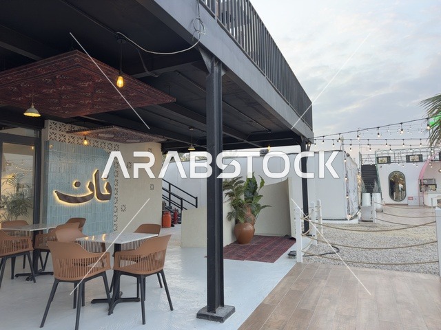 مطاعم ومقاهي متنوعة  فى تكية بحر فى المنطقه الشرقيه بالدمام يوم ٢٤ من ديسمبر ٢٠٢٥، المملكة العربية السعودية  ، وجهة سياحية بحرية ،أنشطة ترفيهية ممتعه ، تجربة استثنائية على ضفاف الساحل