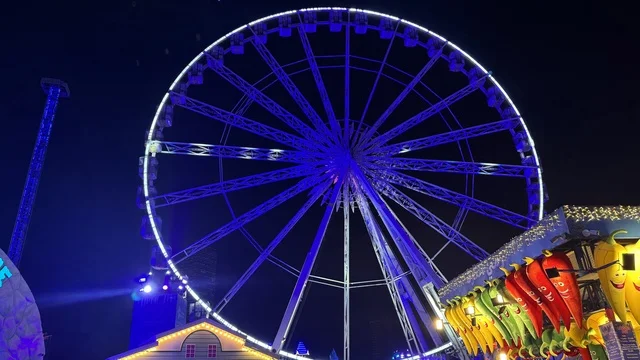 The giant Ferris wheel at Winter Wonderland Jeddah in the Al-Shatea neighborhood near the corniche on King Abdulaziz Road, the Hyde Park Winter Festival from November 14, 2025, to January 1, 2026, is part of the Jeddah Season 2025, a major winter entertainment destination.