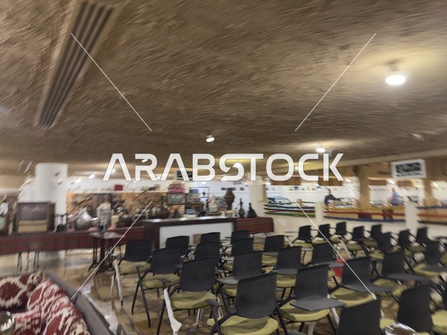 Selling traditional handicrafts, a building in the old style, the popular village auction on the Corniche of Dammam, a cultural and tourist landmark that combines heritage, restaurants, and cafes, a place to enjoy time with family in the Kingdom of Saudi Arabia.
