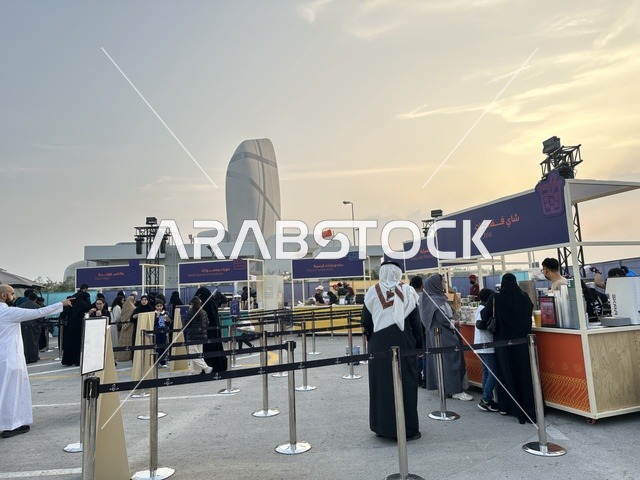 أجواء عائلية وترفيهية،  مطاعم مشهورة وعروض طهي حية، تجربة ترفيهية وتعليمية، نكهات عالمية متنوعة، جلسات خارجية ممتعه، مهرجان إثراء للطعام فى الشرقية ، الظهران، المملكة العربية السعودية، يوم 28 من ديسمبر 2025