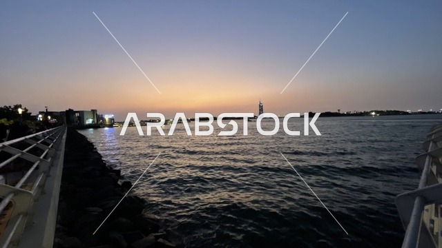 The Abhur Corniche on the northern corniche of Jeddah city, Saudi Arabia, is a marine tourism and entertainment destination, featuring a coastal promenade with open views of the Red Sea, restaurants and cafes overlooking the waterfront, various recreational activities, and a calm and unique family atmosphere.