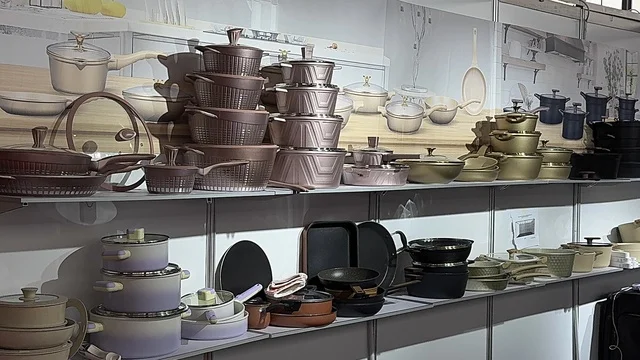 Diverse Chinese products for all visitors, the Chinese House Exhibition in Riyadh on December 22, 2025, Kingdom of Saudi Arabia, a journey through Chinese heritage and arts, exploring furniture and handicrafts, experiencing traditional cuisine.