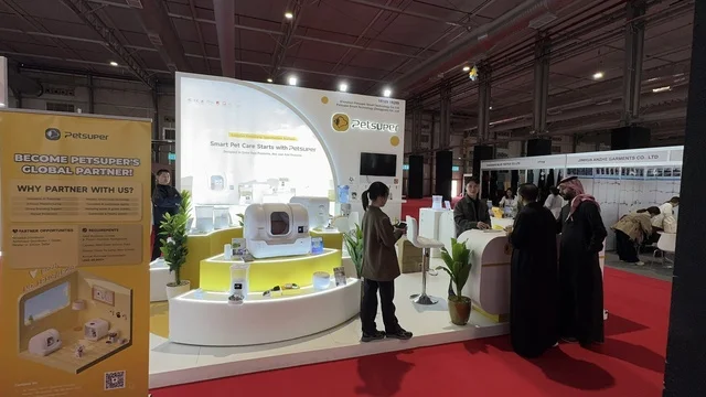 معرض البيت الصيني بالرياض يوم ٢٢ من ديسمبر 2025، المملكة العربية السعودية ، استكشاف الأثاث والحرف اليدوية، الفنون والحرف الصينية، منتجات صينية متنوعه لجميع الزوار ، الاجهزة و الالات والمعدات الكهربية ، تجربة المأكولات التقليدية معرض البيت الصيني بالرياض يوم ٢٢ من ديسمبر 2025، المملكة العربية السعودية ، استكشاف الأثاث والحرف اليدوية، الفنون والحرف الصينية، منتجات صينية متنوعه لجميع الزوار ، الاجهزة و الالات والمعدات الكهربية ، تجربة المأكولات التقليدية