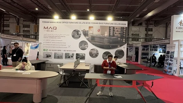 فرص تجارية واستثمارية واعدة فى معرض البيت الصيني بالرياض يوم ٢٢ من ديسمبر 2025، المملكة العربية السعودية ، استكشاف الأثاث والحرف اليدوية، الفنون والحرف الصينية، منتجات صينية متنوعه  لجميع الزوار ، الاجهزة و الالات والمعدات الكهربية