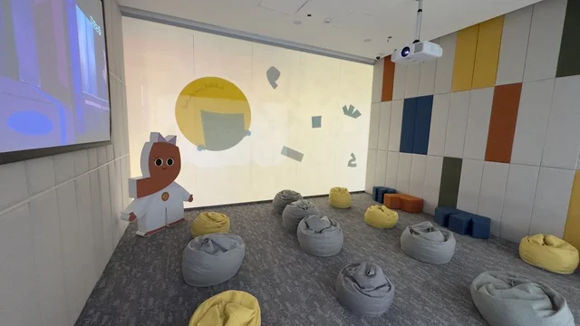 أجواء تعليمية ممتعة فى المملكة العربية السعودية ، معرض اللغة العربية للأطفال فى مقر مجمع الملك سلمان العالمي للغة العربية في حي الورود بالرياض، يوم ١١ من ديسمبر 2025 ، تنمية مهارات القراءة والتعبير، أنشطة ثقافية وترفيهية للأطفال، تجربة تعليمية تفاعلية