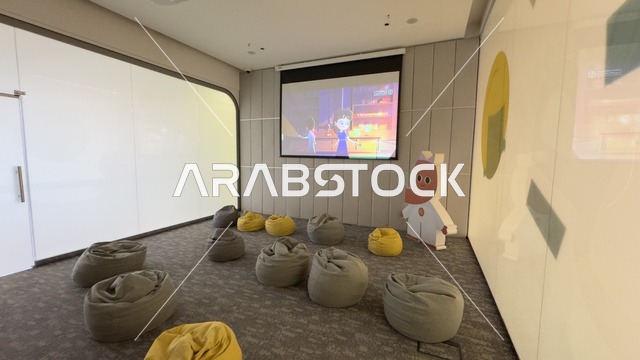 Developing reading and expression skills, the Arabic Language Exhibition for children at the King Salman Global Center for the Arabic Language in Al-Warood neighborhood in Riyadh, on December 11, 2025, cultural and recreational activities for children, enjoyable educational atmosphere in the Kingdom of Saudi Arabia, interactive educational experience.