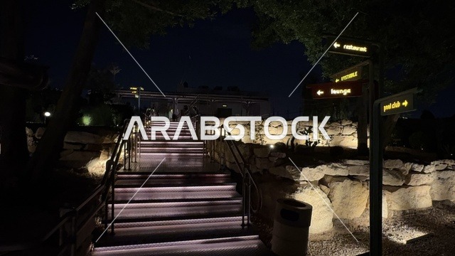 بارات وأكشاك متنوعة، فعاليات ترفيهية وتجارب عائلية، تجربة تسوق شتوية مميزة، بازار الشتاء بالرياض، المملكة العربية السعودية، يوم 12 من ديسمبر 2025 ، منتجات محلية وإبداعية، أجواء شتوية دافئة