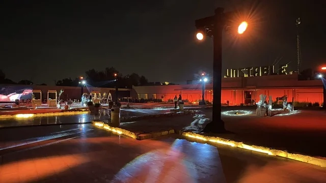 بازار الشتاء بالرياض، المملكة العربية السعودية، يوم 12 من ديسمبر 2025 ، منتجات محلية وإبداعية، تجربة تسوق شتوية مميزة، أكشاك ومطاعم مختلفة ، فعاليات ترفيهية وتجارب عائلية، أجواء شتوية دافئة