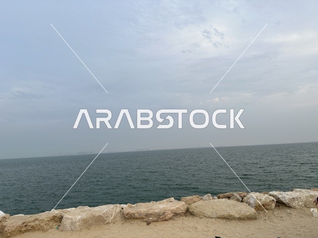 تجربة تنزه عصرية، ممشى همس فى المنطقة الشرقية، المملكة العربية السعودية ،أجواء عائلية هادئة ، وجهة ترفيهية مفتوحة، مساحات للمشي والاسترخاء،  جلسات ومقاعد خارجية