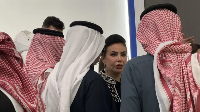 تفاعل مباشر مع الزوار فى معرض المصممين والمصممات فى المنطقة الشرقية يوم 29 من ديسمبر 2025 ، المملكة العربية السعودية، منصة إبداعية للأزياء والتصميم،  إبراز الهوية والابتكار، تجارب تذوق مميزة، أجواء راقية داخل المعرض